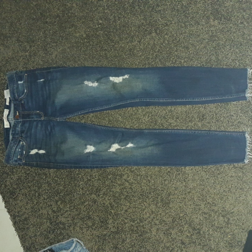 Dark blue faded ripped jeans size 7S W28 L28